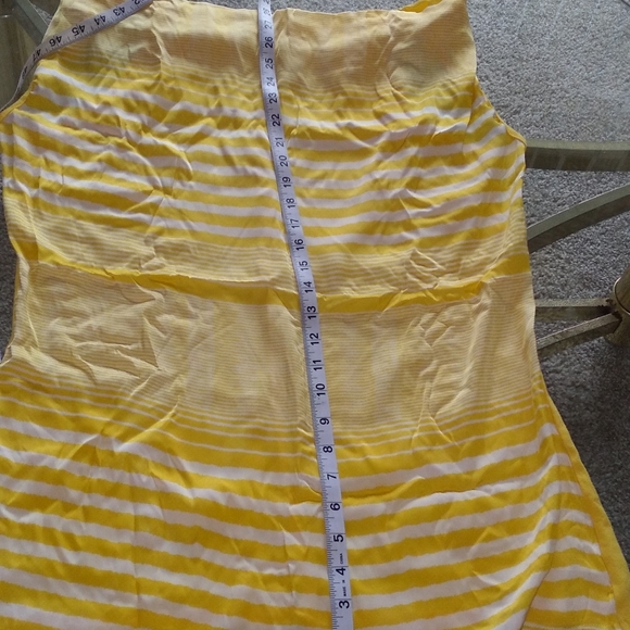 2/$15 Lucy Diamond women's top - Picture 4 of 6